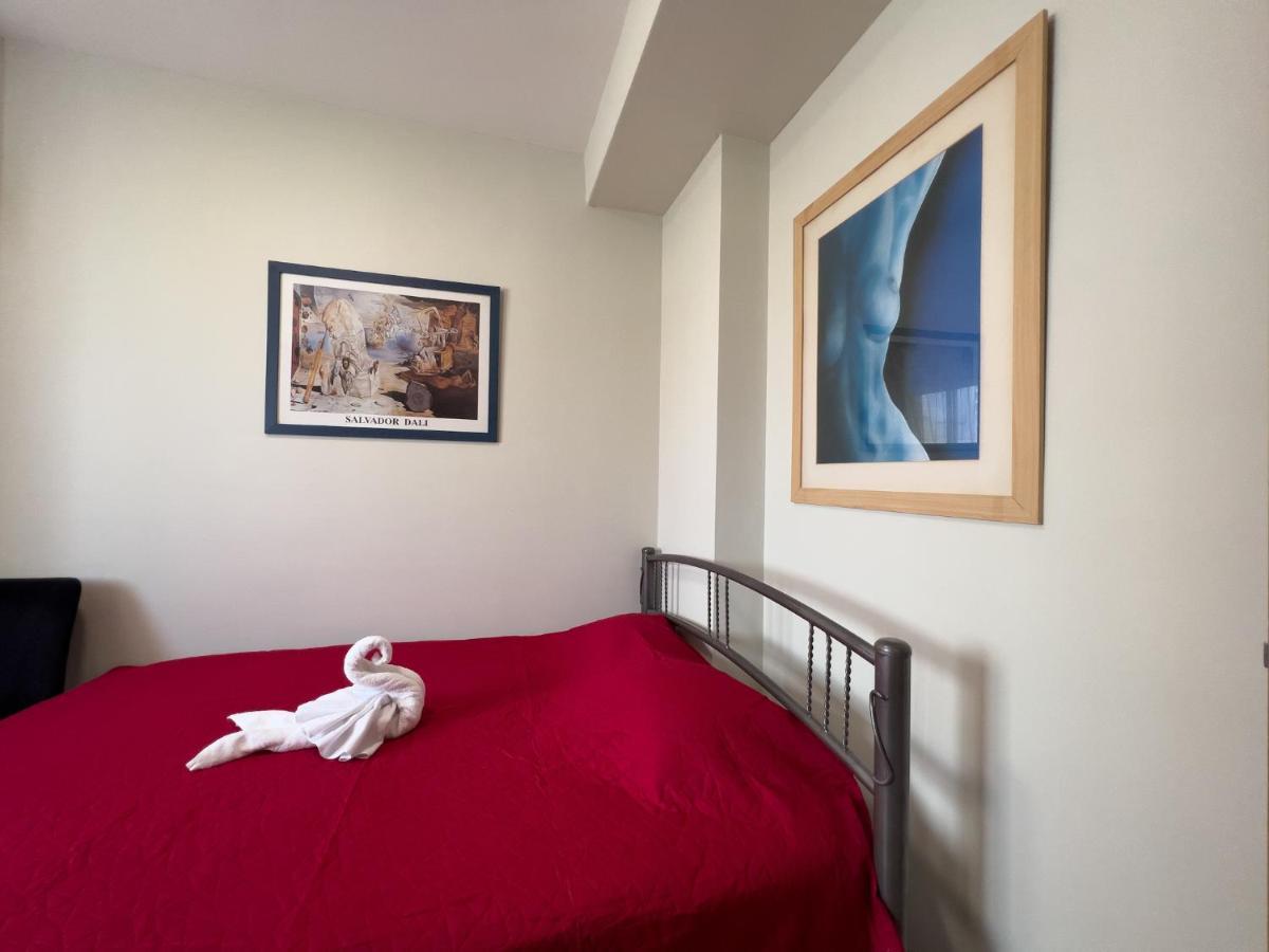 Isralux Apartments Bat Yam Eksteriør billede