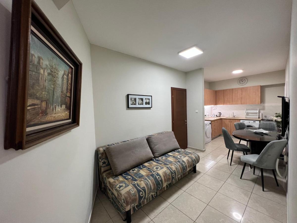 Isralux Apartments Bat Yam Eksteriør billede