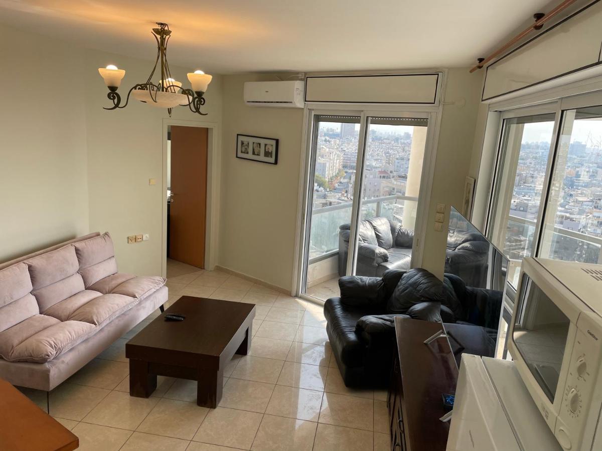 Isralux Apartments Bat Yam Eksteriør billede